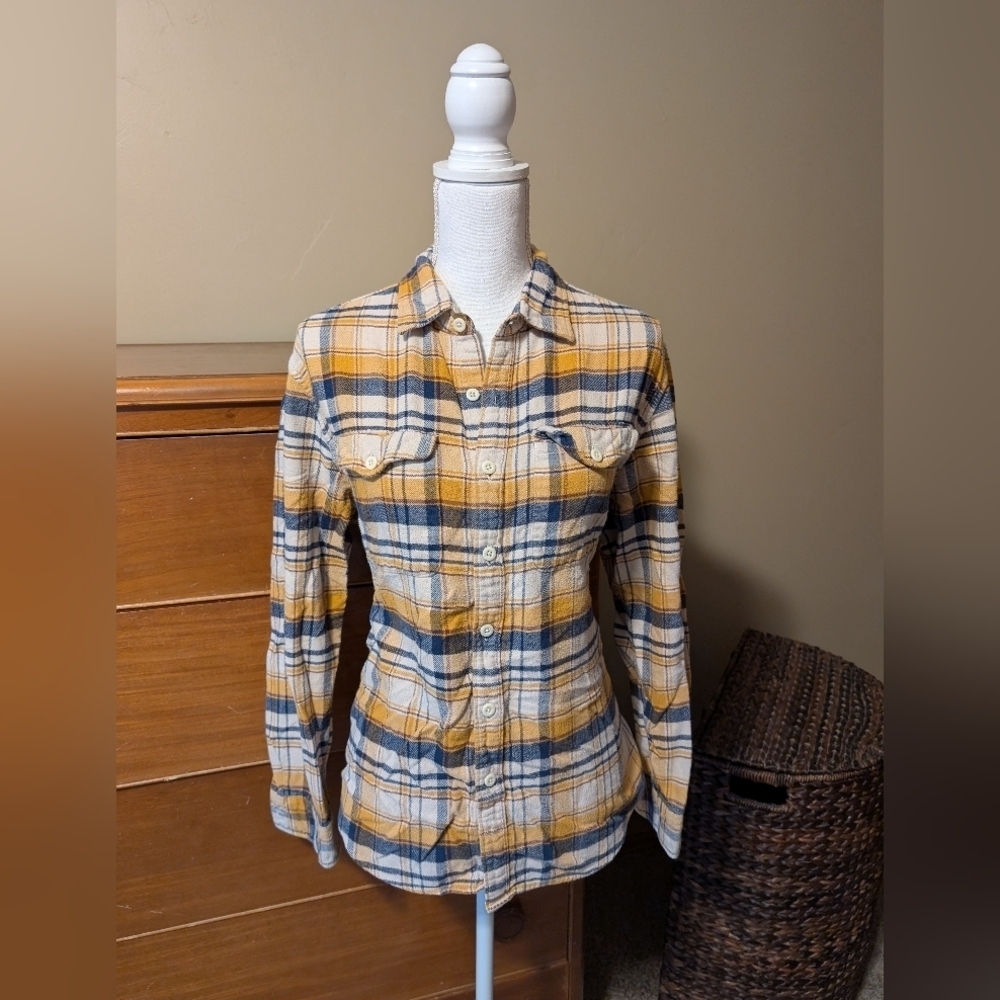 American Eagle Oversized Yellow Navy Classic Plaid Flannel M
